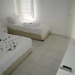 Bendis Hotel