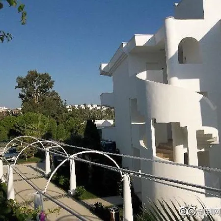 Bendis Hotel Akiarlar
